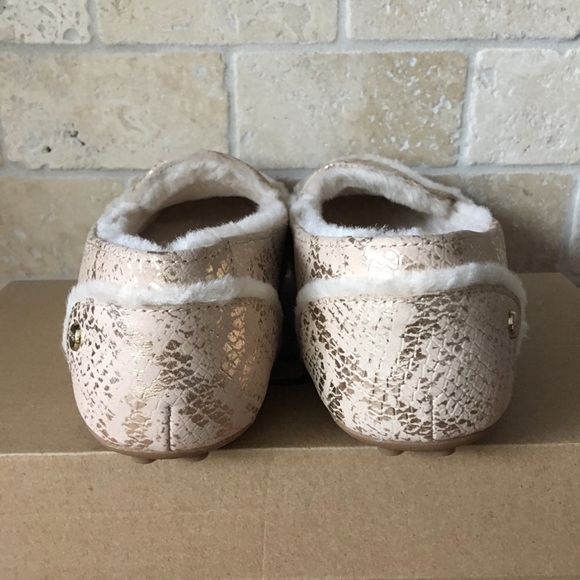 UGG Slippers Loafers Moccasins Flats - Picture 6 of 7